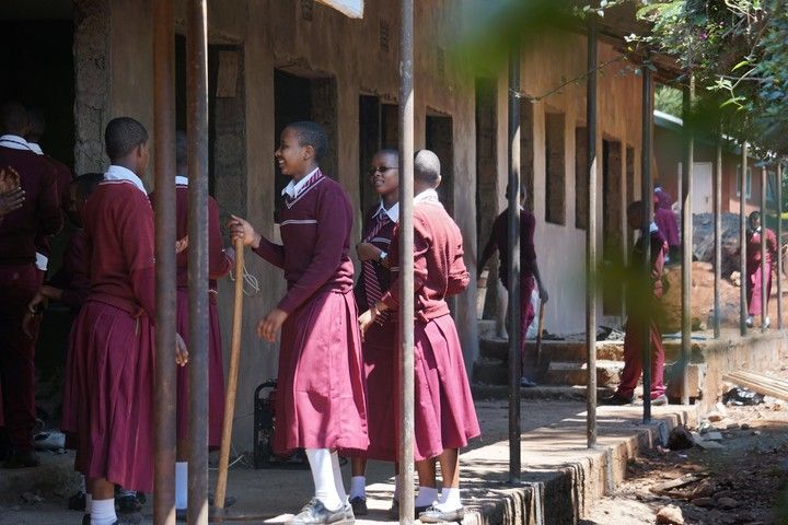 Mädcheninternat: Secondary School Mashati